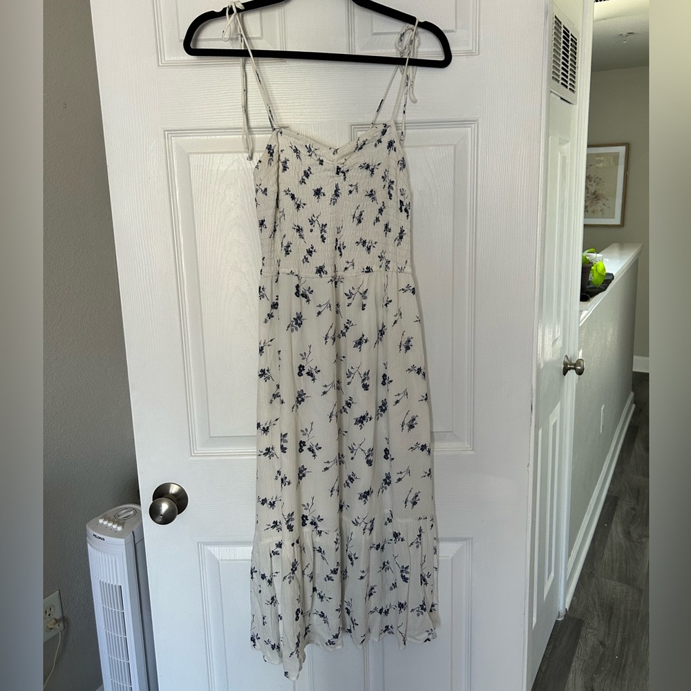 Abercrombie & Fitch Midi Dress with Navy Floral Pattern
